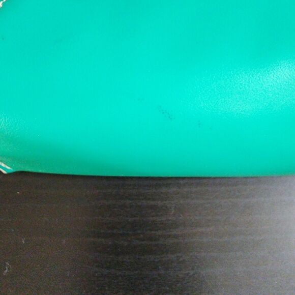 RARE Vintage DELTA Amenity Travel Kit Green Business Class Delta One - Picture 4 of 4